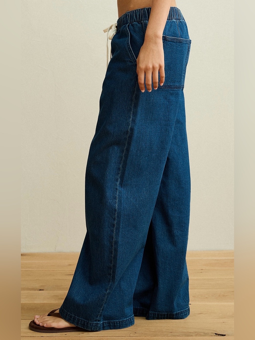 AE Low-Rise Baggy Ultra-Wide Leg Jean ~ Midnight Slumber - Picture 5 of 7